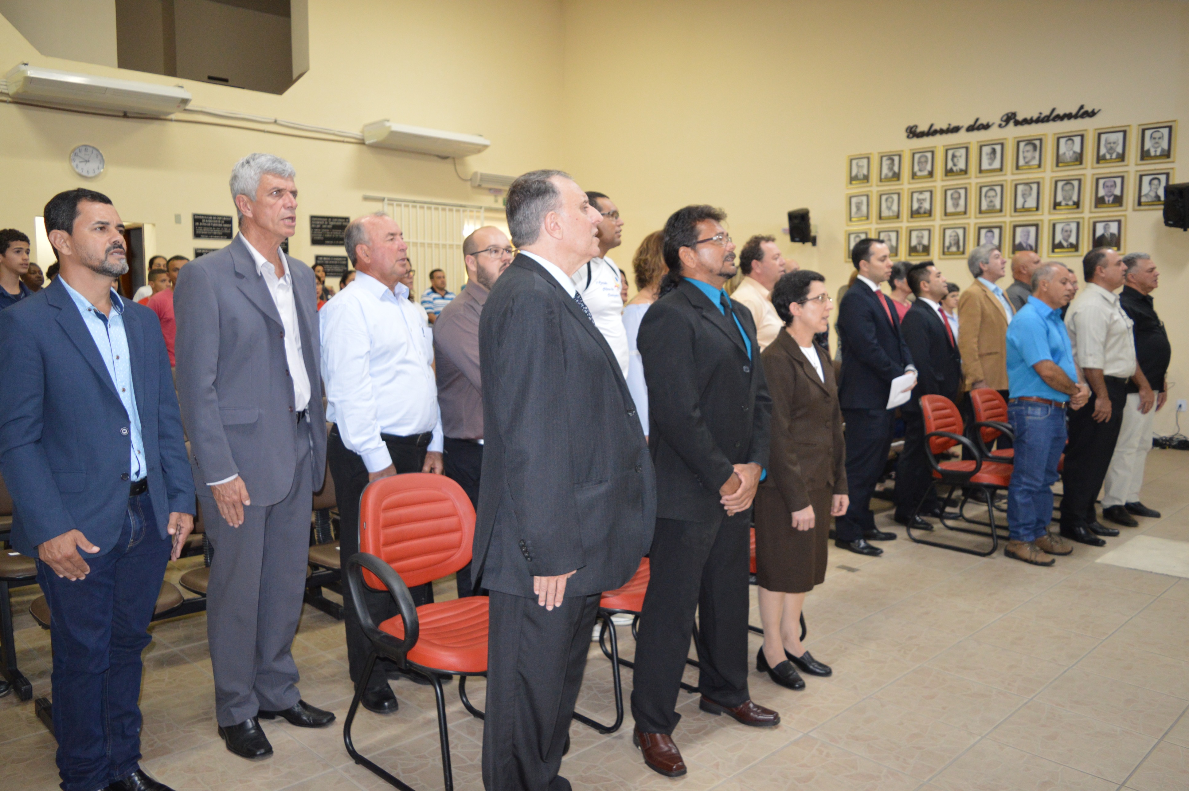 Entrega de títulos no aniversário da cidade em 2018