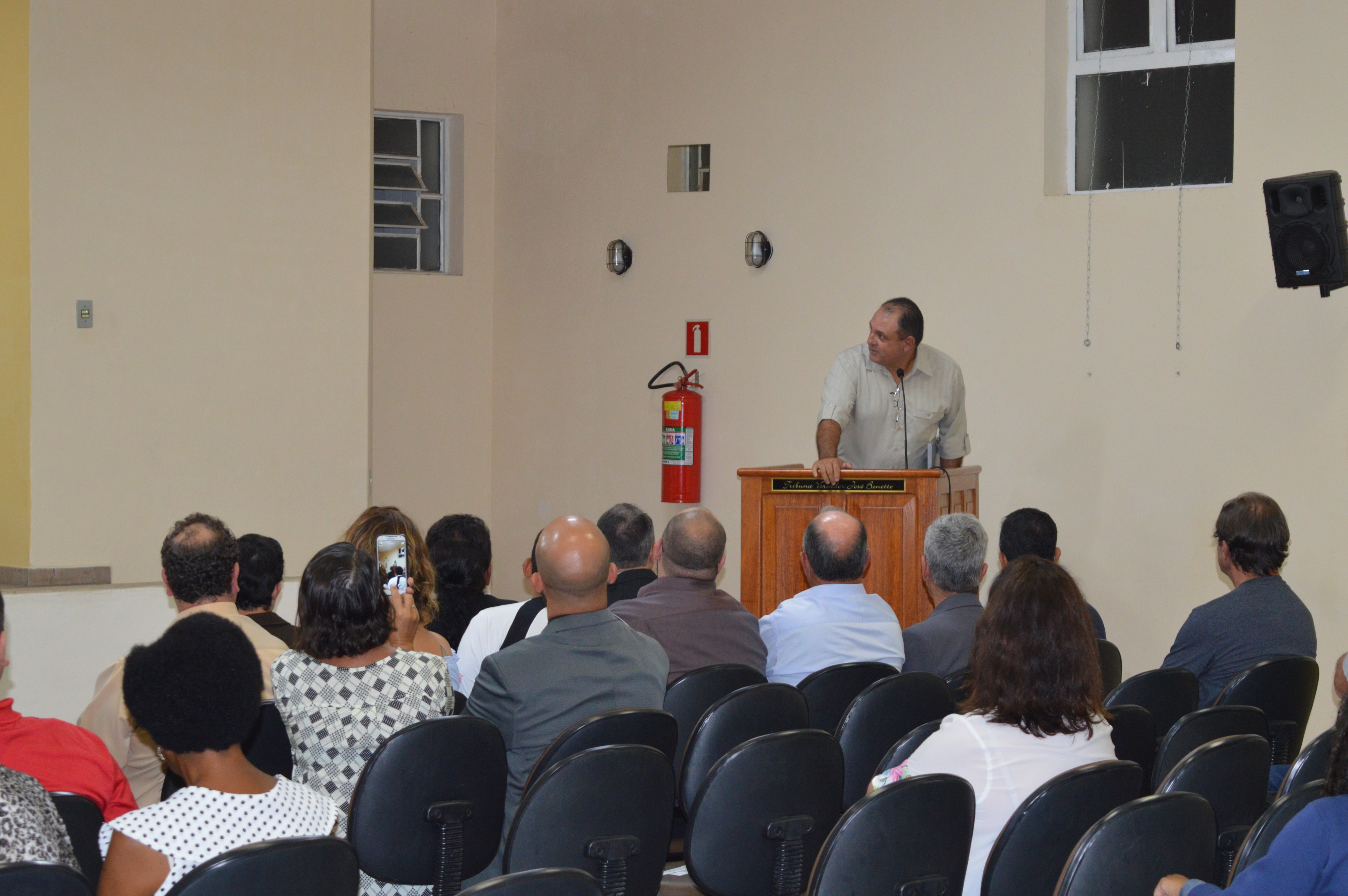 Entrega de títulos no aniversário da cidade em 2018