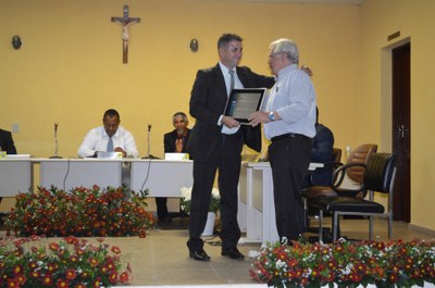 Entrega do título de Mérito Educacional em 2018